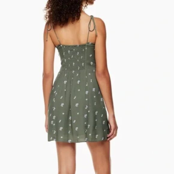 Aritzia | Wilfred | Fable Dress | Size 4 - Picture 2 of 5